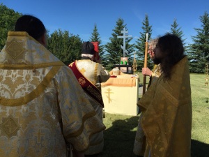 Малый вход в "самом большом и красивом в мире храме", куполом которого является небесный свод, а солнце - светильником. 