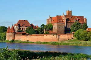 Замок Тевтонского ордена в Мариенбурге (ныне – Мальборк на севере Польши). Современный вид.