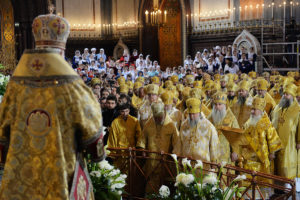20 ноября 2016 г. Божественная литургия в кафедральном соборном Храме Христа Спасителя. Москва.