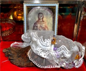 Частица мощей (левая стопа) св.Варвары. Русский Патриарший собор в Эдмонтоне.