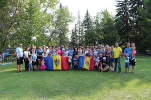 Prima intilnire a Moldovenilor din Edmonton. The first meeting of Moldovans in Edmonton